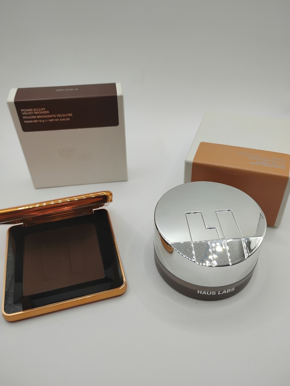 Haus Labs By Lady Gaga Velvet Bronzer & Haus Labs Loose Setting Powder Bundle - Picture 3 of 6